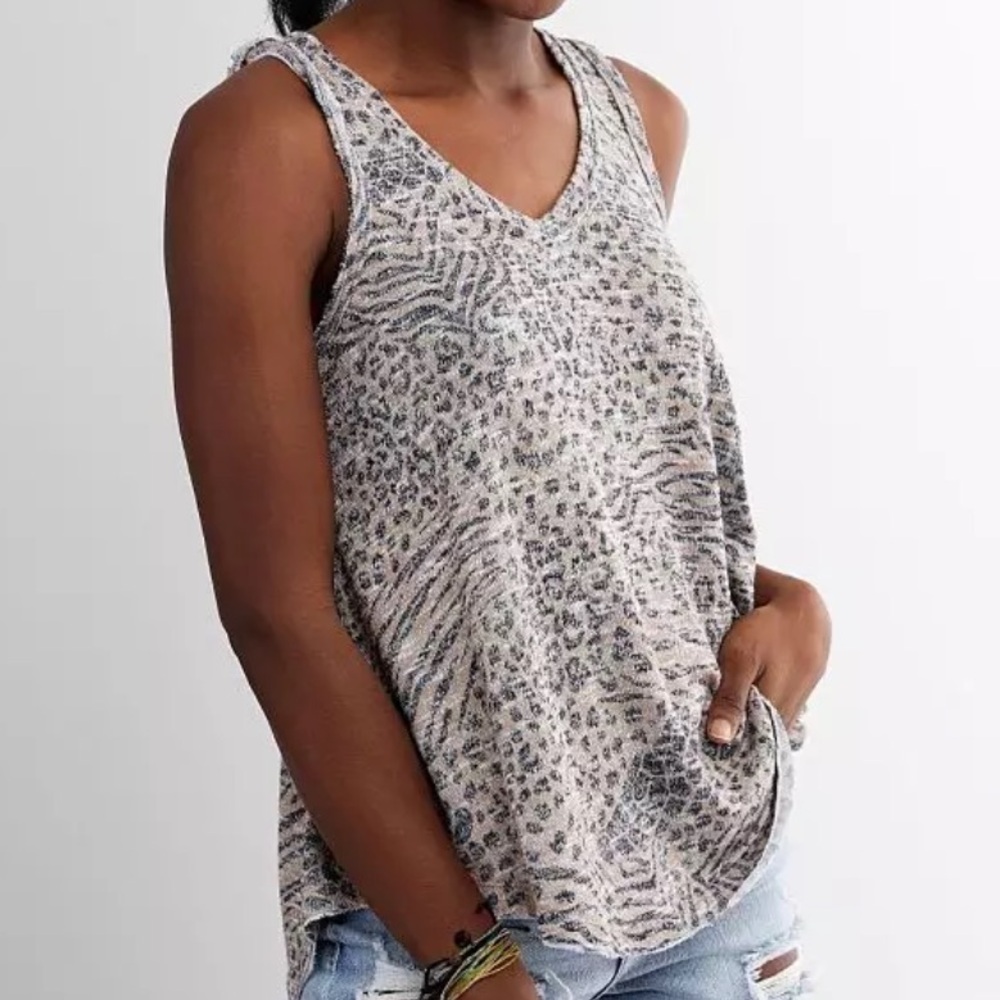 White crow tank top